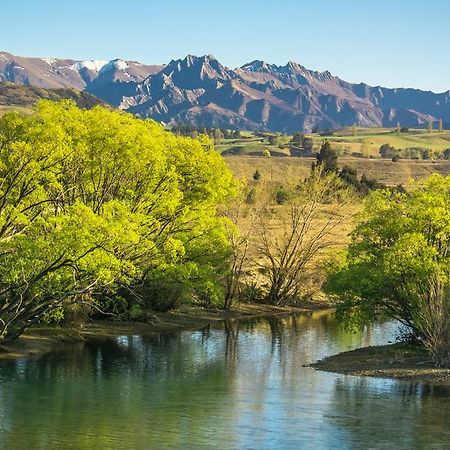 Ferryman'S Cottage Wanaka Exterior photo